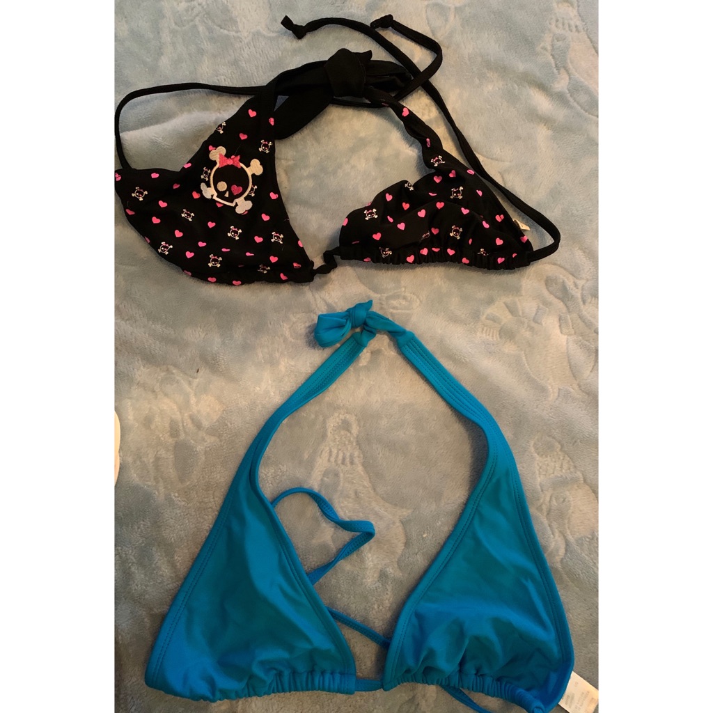 Large Bikini Tips